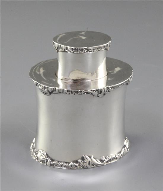 A Victorian silver tea caddy and cover, by Mappin & Webb, Height 90mm Weight 5.1oz/160 grms
